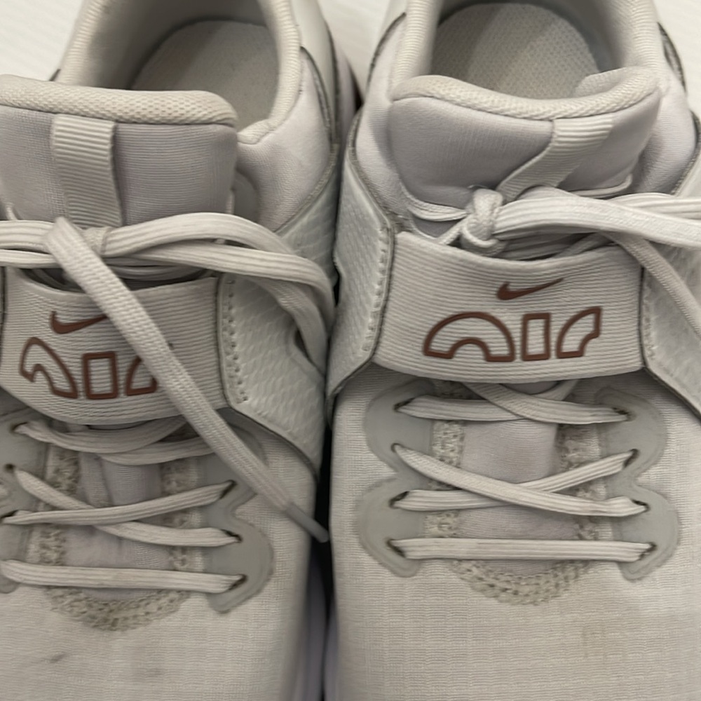 NIKE AIR MAX BELLA 5 TRAINING SNEAKERS WOMENS SIZE 8.5 - Picture 13 of 16